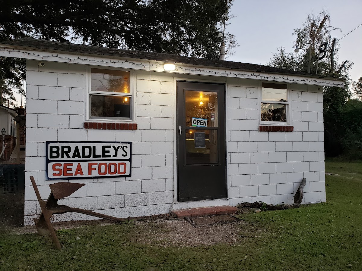 Bradley Seafood Market
